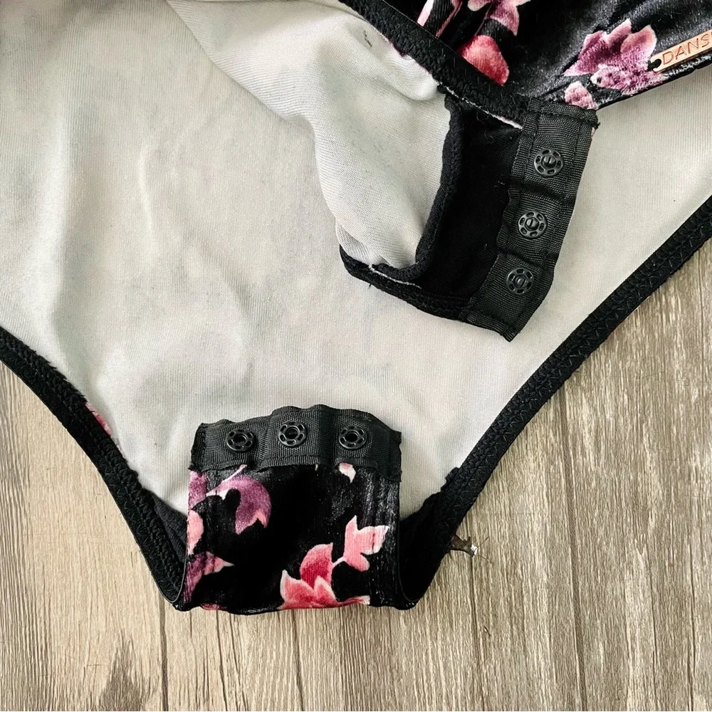 Black Lace & Floral Crushed Velvet Leotard/Bodysuit - Picture 8 of 11